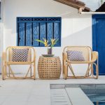 Make a Celebrity Style Lounge Area in Your Backyard