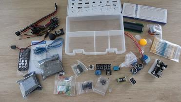 Arduino Complete Starter KIT Uno R3 by Elegoo 