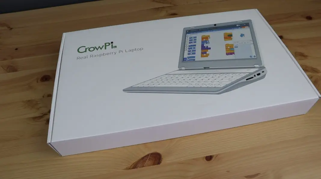 A New Raspberry Pi Powered Laptop The Crowpi L The Diy Life