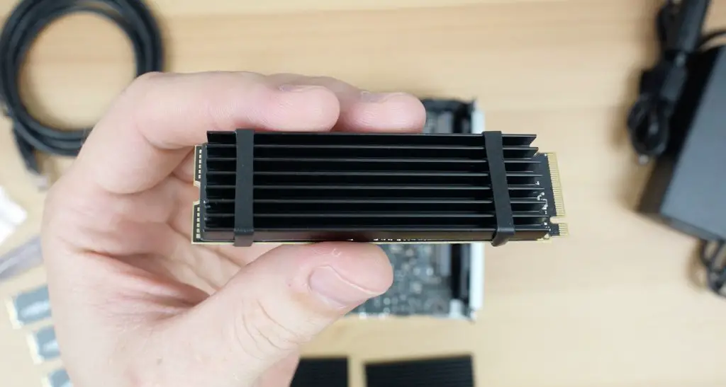 Drives-With-Heatsinks-Mounted