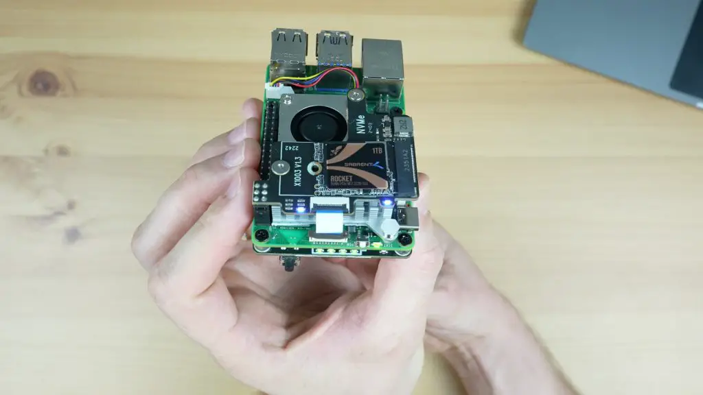 Pi-Can-Be-Booted-Up-Without-Any-Cables