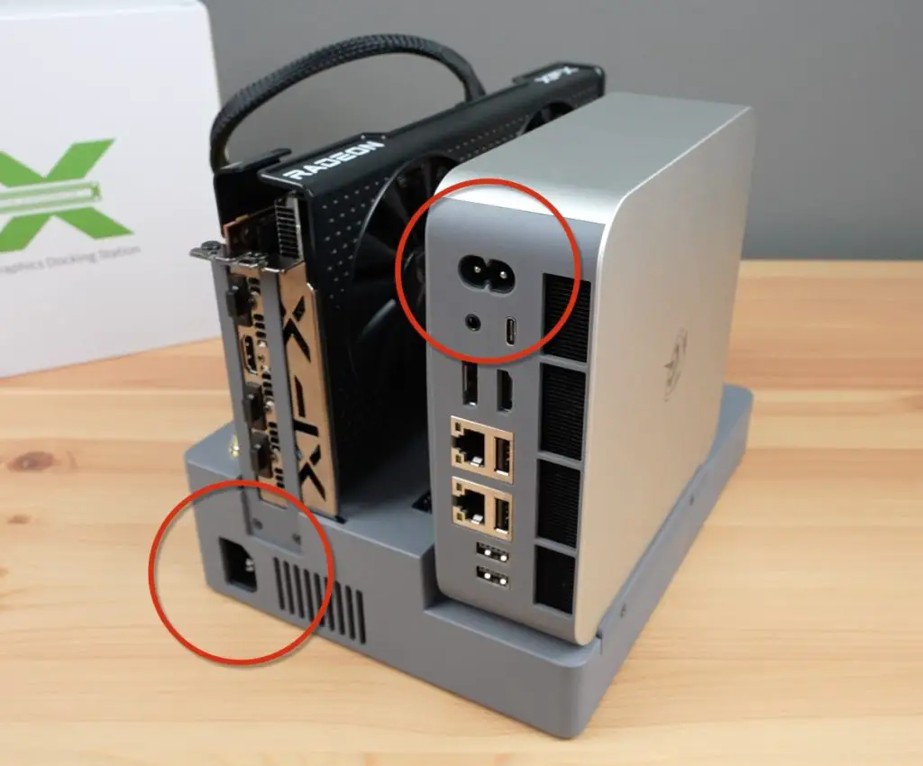 Two-Power-Ports-On-Dock-and-PC