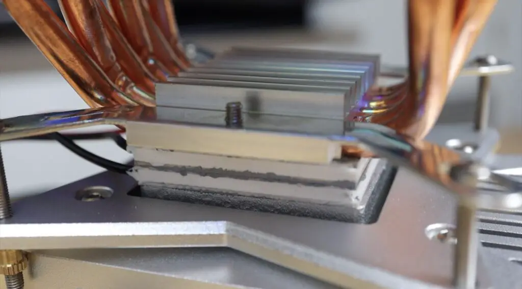 Condensation Forming Around Heat Block