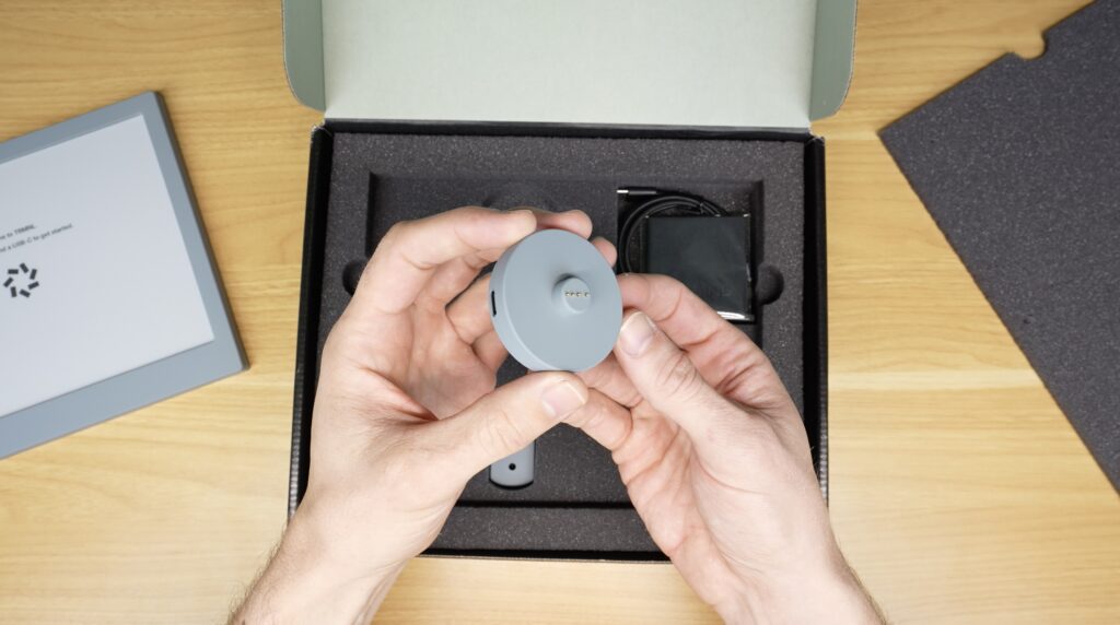 Magnetic Charging Puck