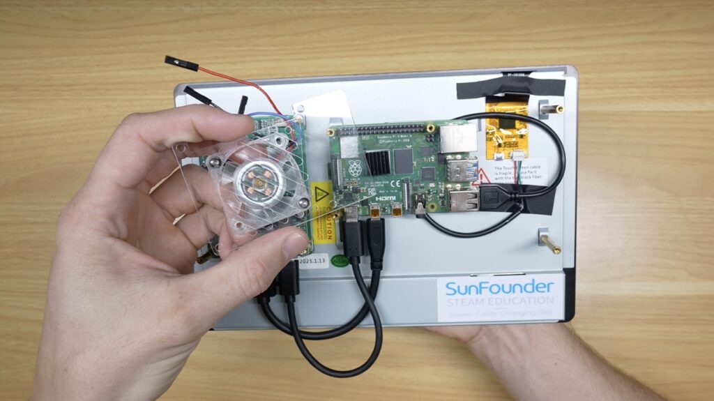 Fan and Heatsink Cooling Pi