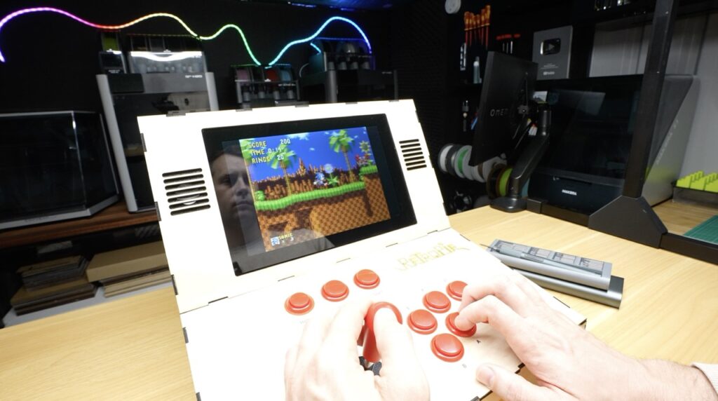 Playing Sonic On RetroPie Arcade