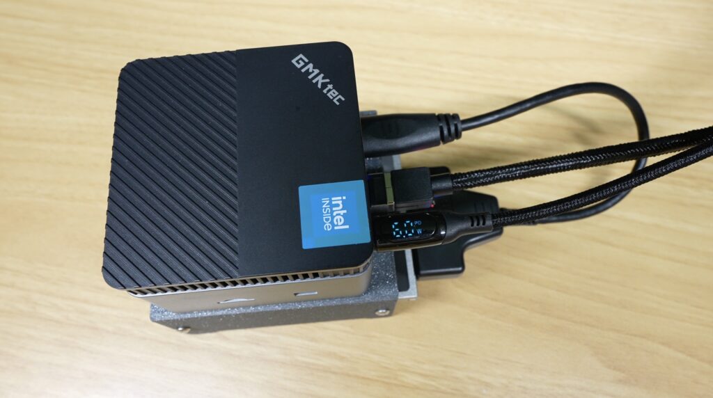 6W Power Consumption Idle